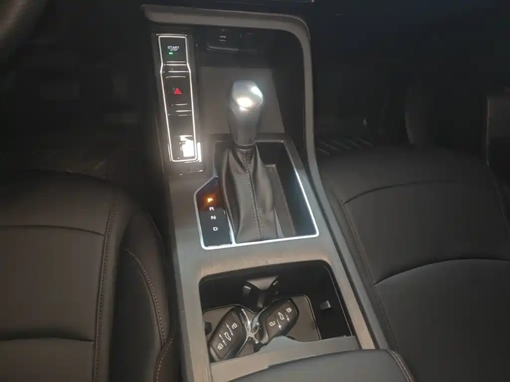 Roewe i5 — миниатюра 14