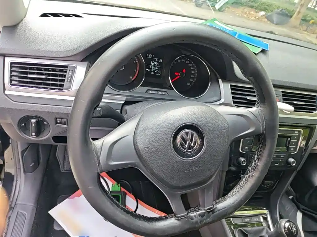 Volkswagen Bora — миниатюра 11