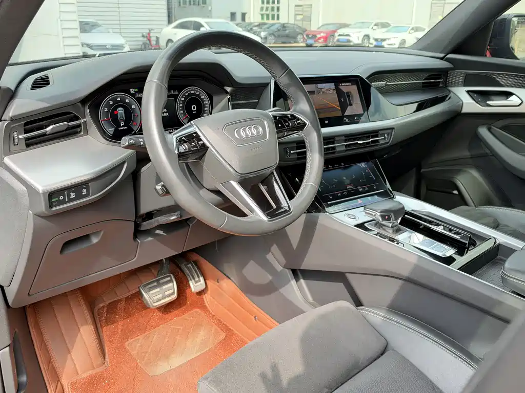 Audi Q6 — миниатюра 11