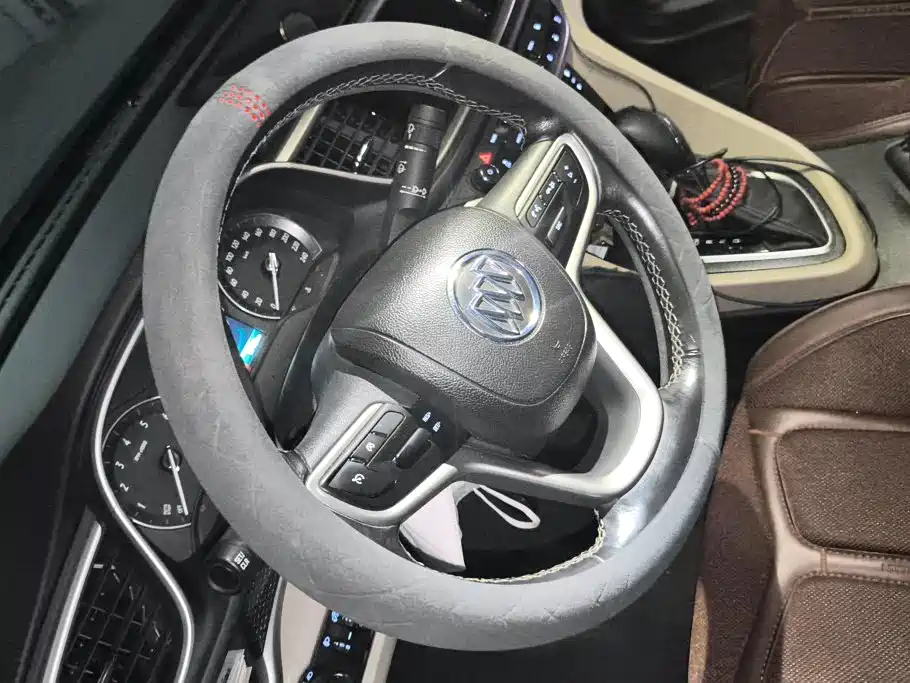 Buick Excelle — миниатюра 15