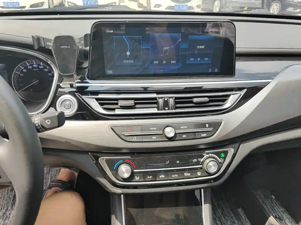Changan Ruicheng CC — миниатюра 13