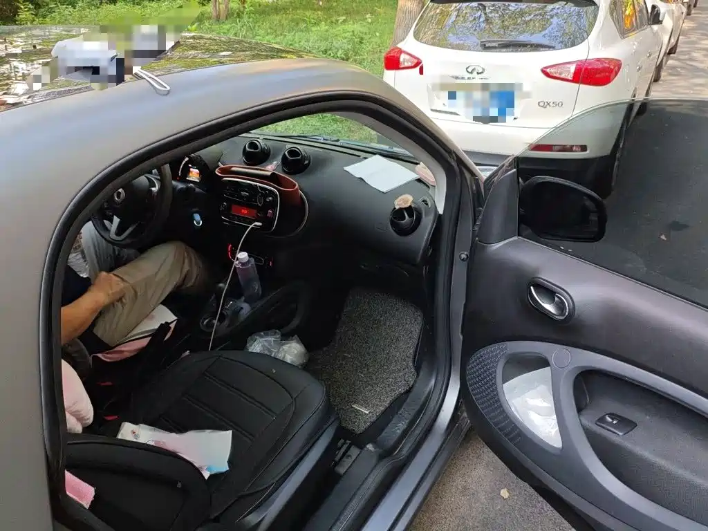 smart Smart Fortwo — миниатюра 18