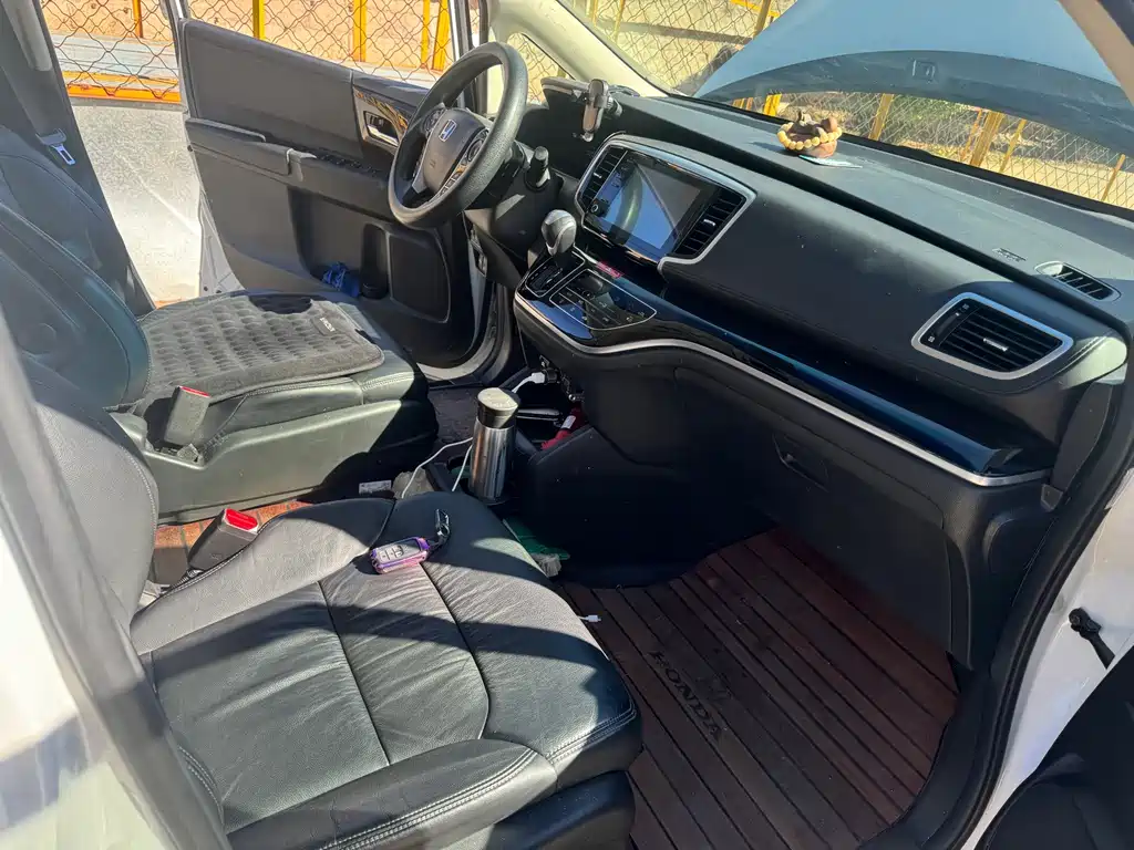 Honda Odyssey — миниатюра 8