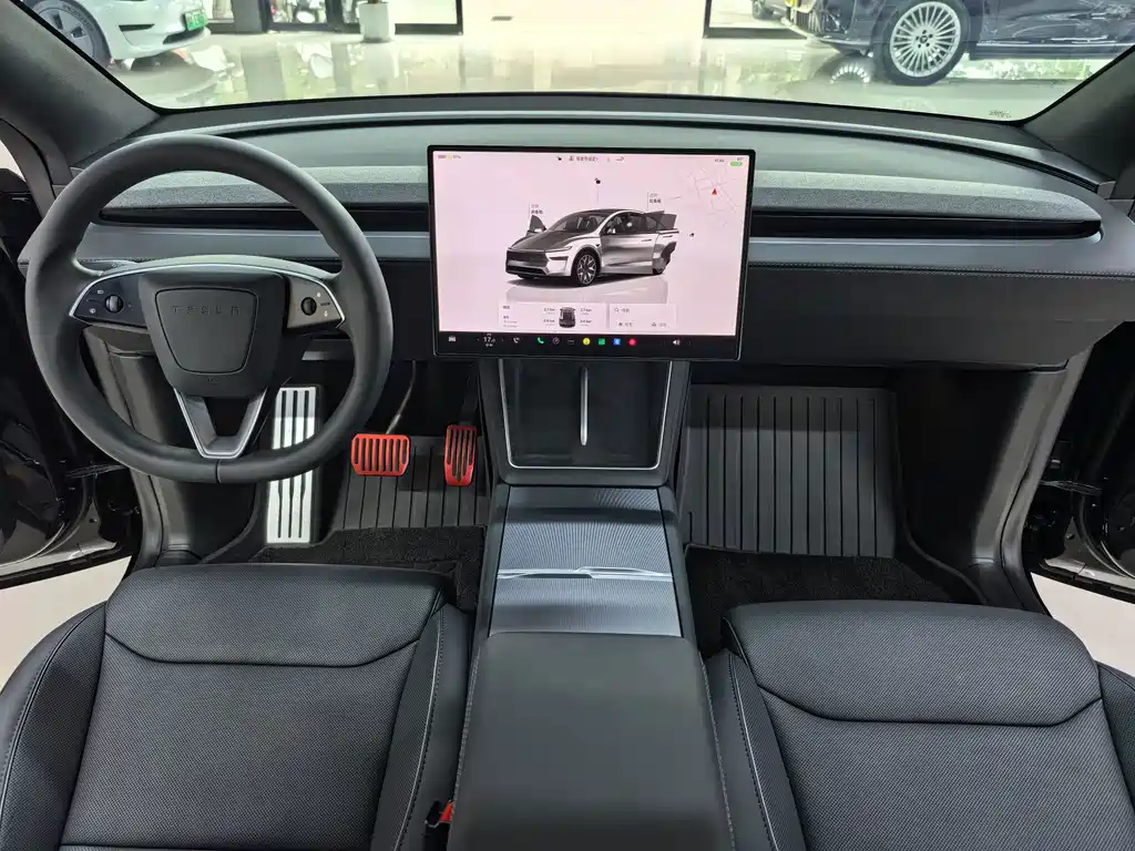 Tesla Model Y L — миниатюра 7