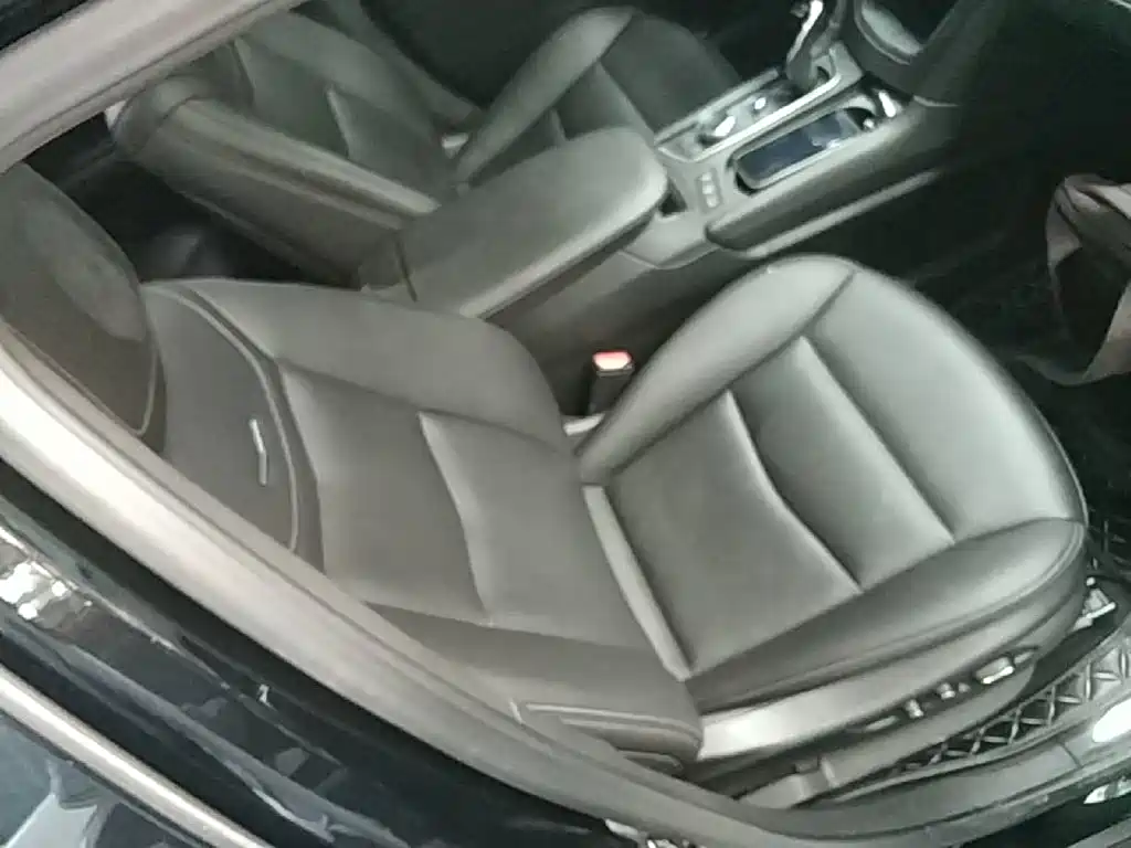 Cadillac XT5 — миниатюра 25