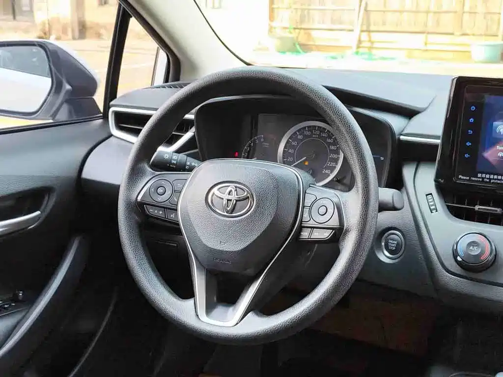 Toyota Corolla — миниатюра 10