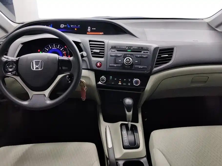 Honda Civic — миниатюра 12