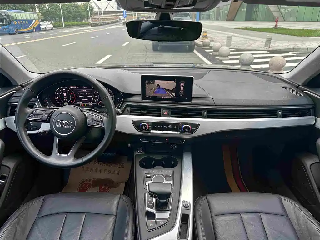 Audi A4L — миниатюра 5