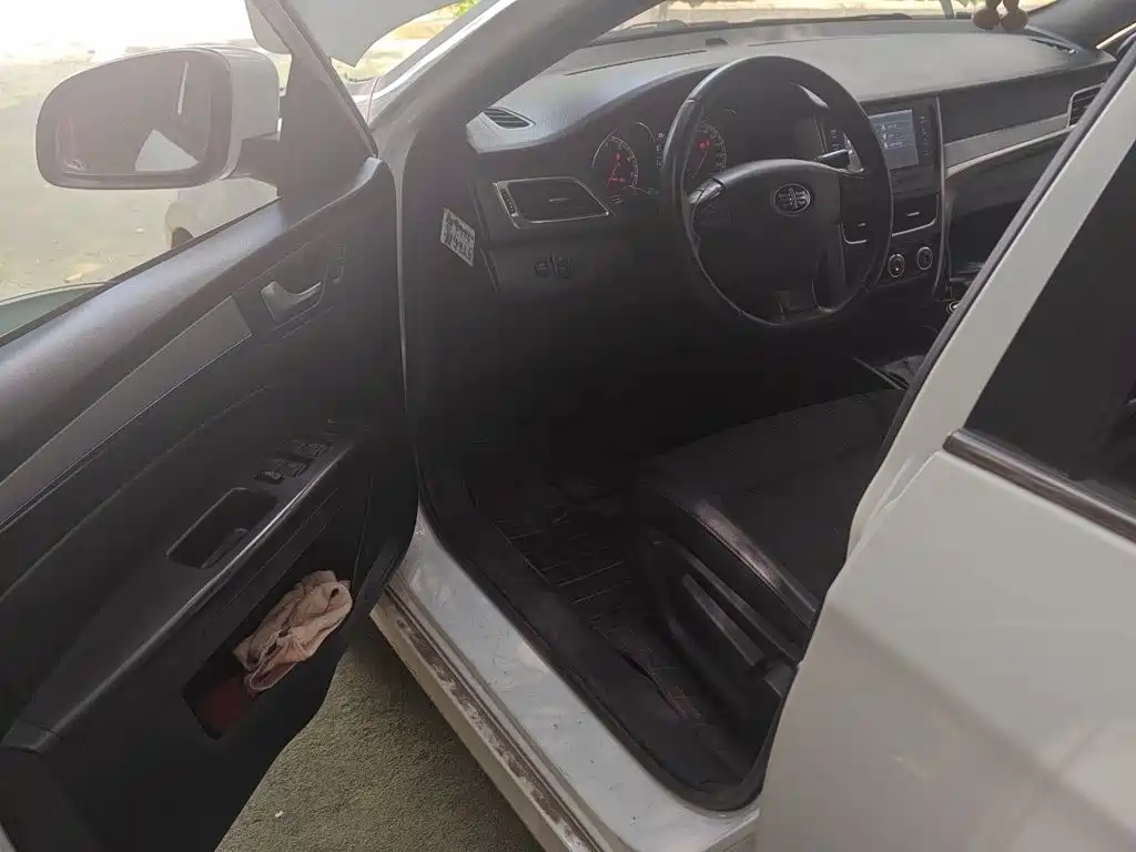 Bestune B30 — миниатюра 17