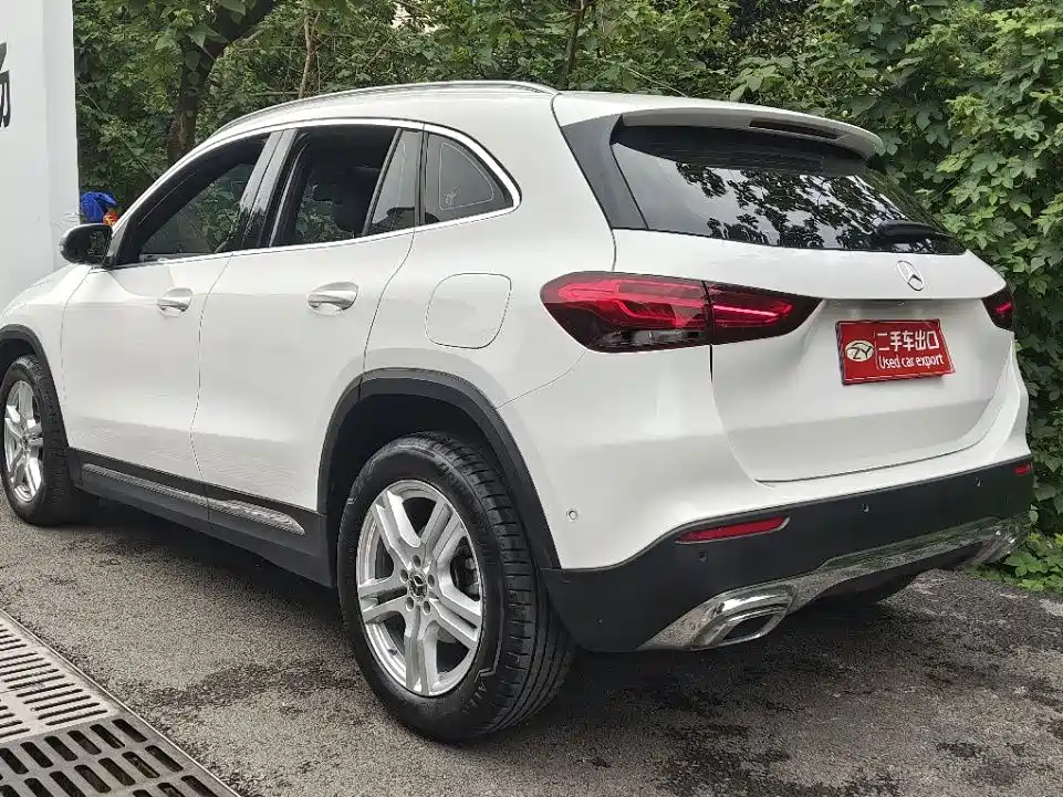 Mercedes-Benz GLA — миниатюра 6