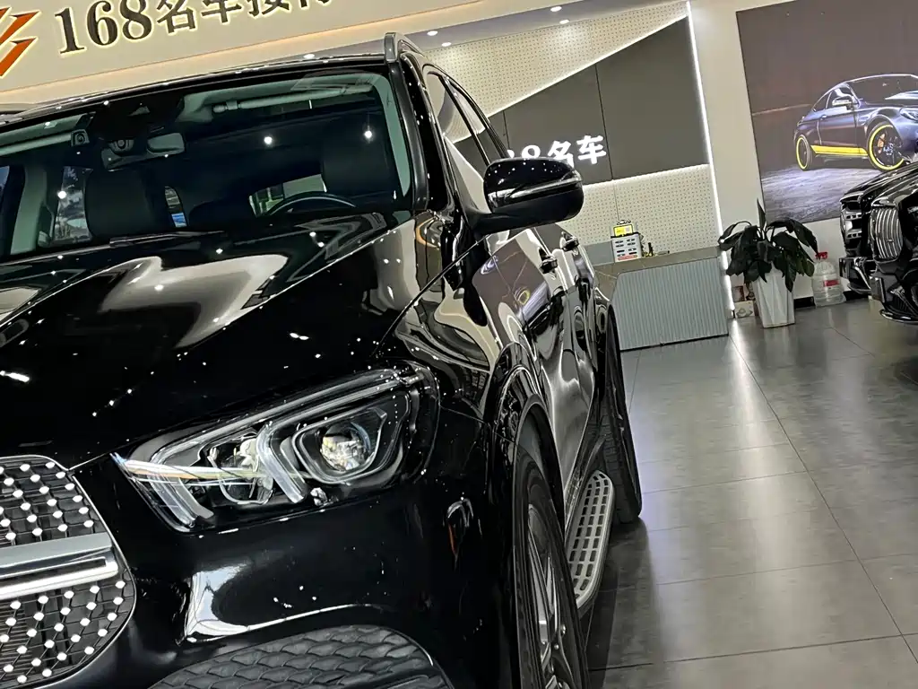 Mercedes-Benz GLE (Import) — миниатюра 4