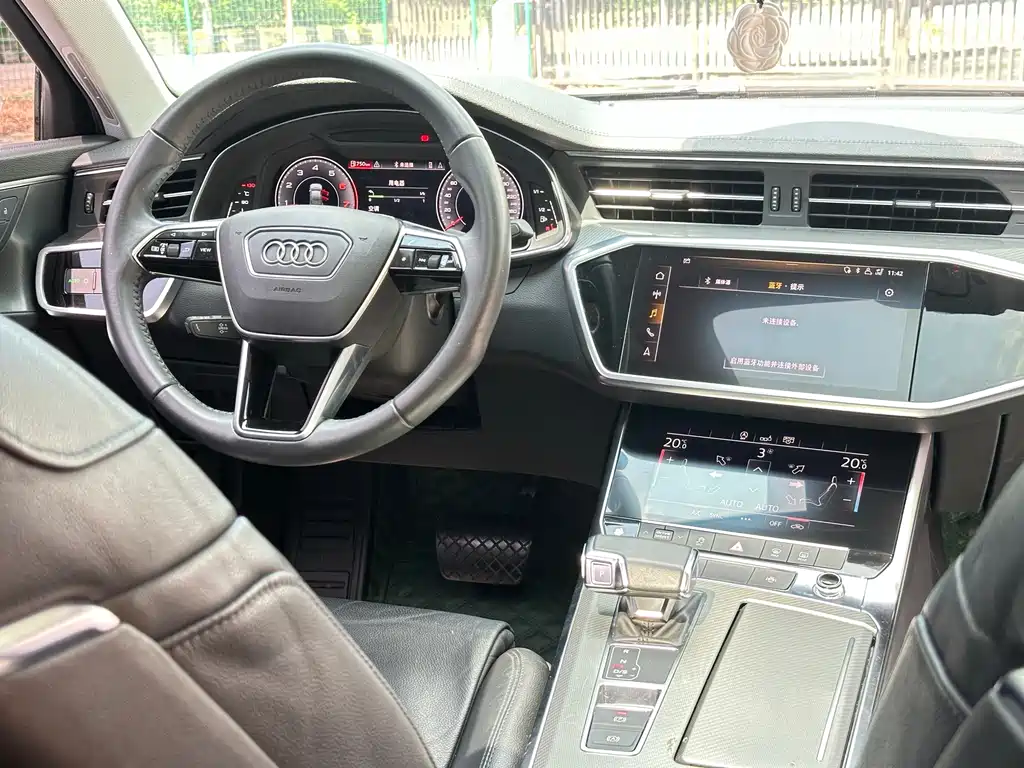 Audi A6L — миниатюра 9