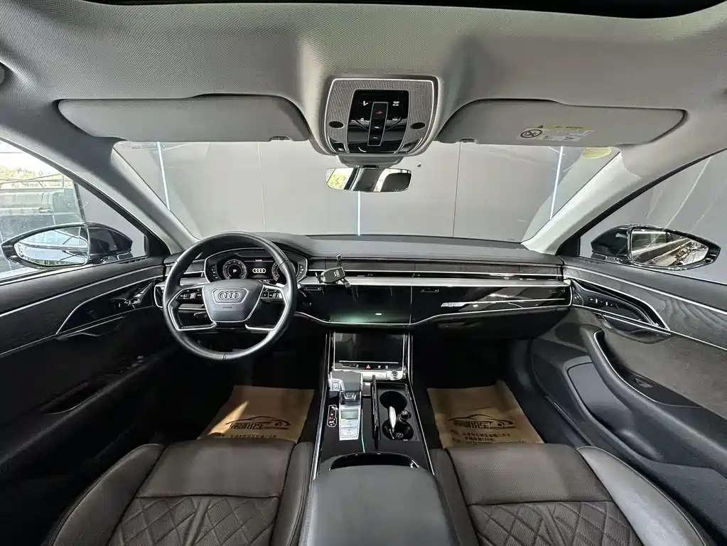 Audi A8 — миниатюра 9