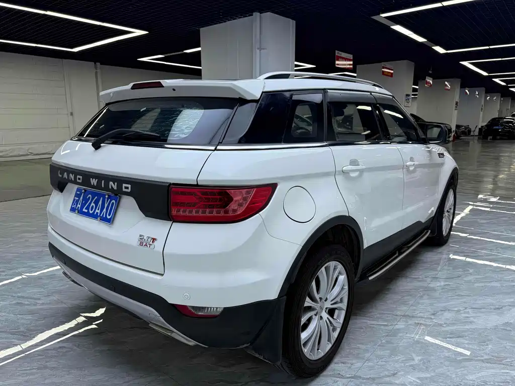 Landwind X7 2016 2.0T Premium