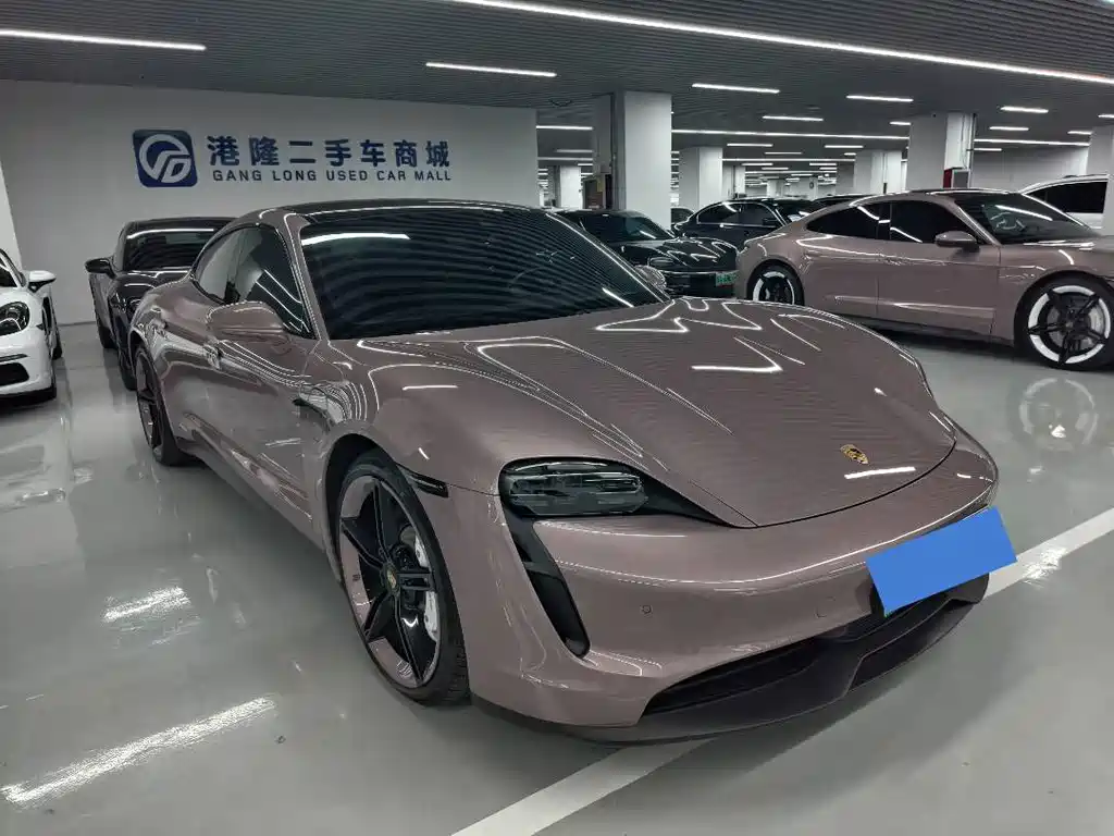 Porsche Taycan — миниатюра 3