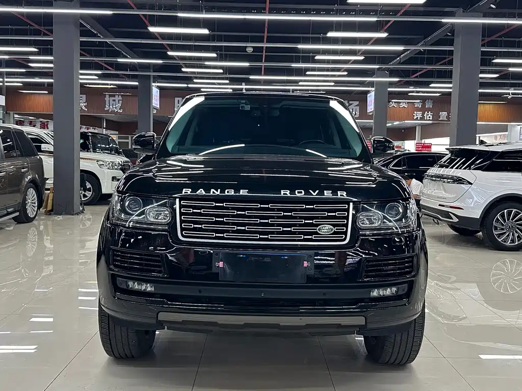 Land Rover Range Rover — миниатюра 2