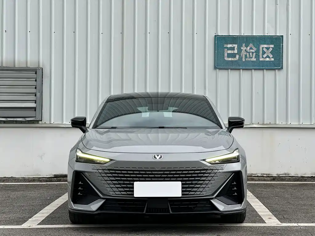 Changan UNI-V — миниатюра 2