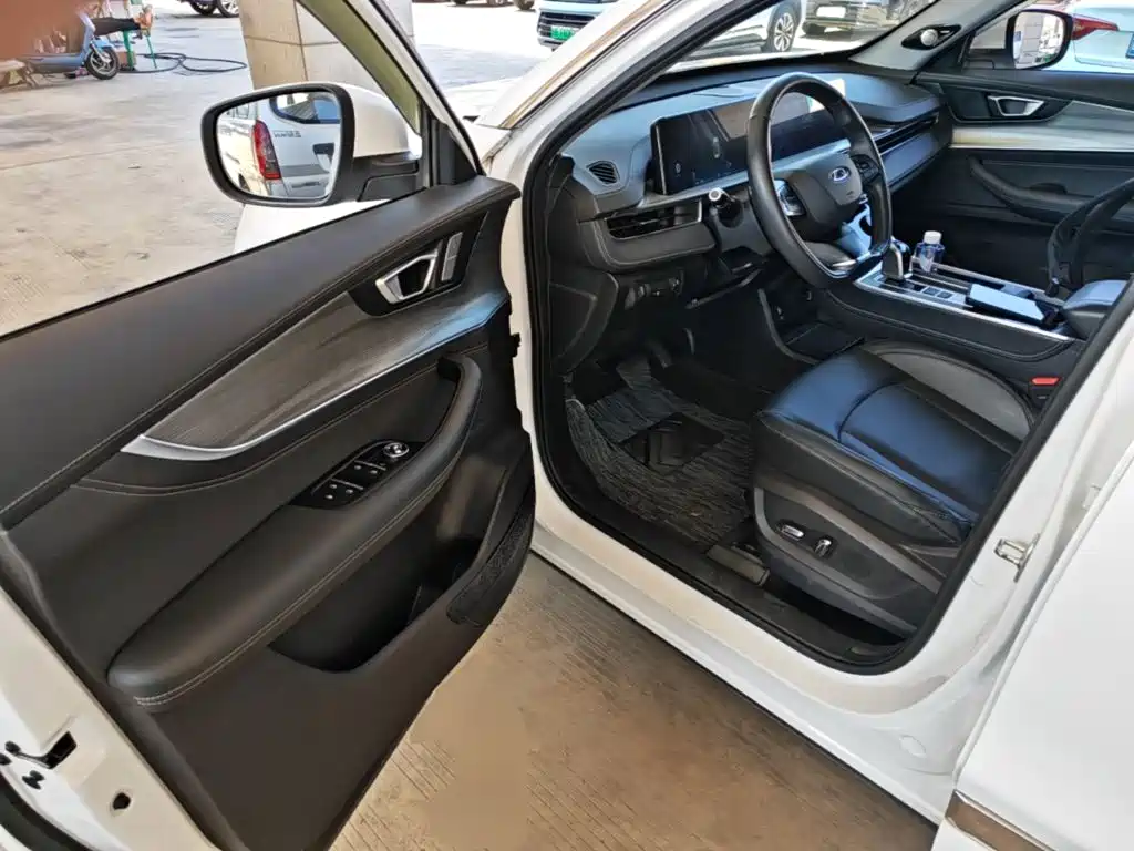 Chery Tiggo 8 — миниатюра 16
