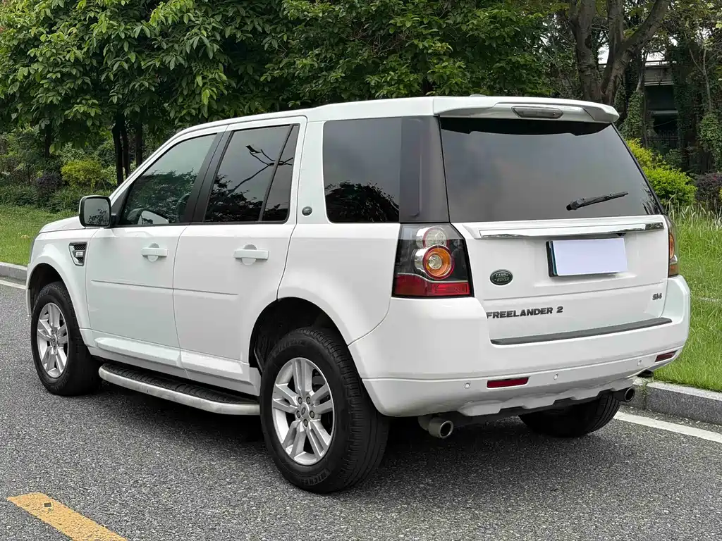 Land Rover Freelander 2 — миниатюра 8