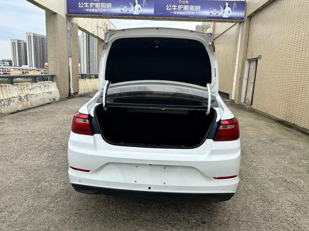 Geely Vision — миниатюра 14