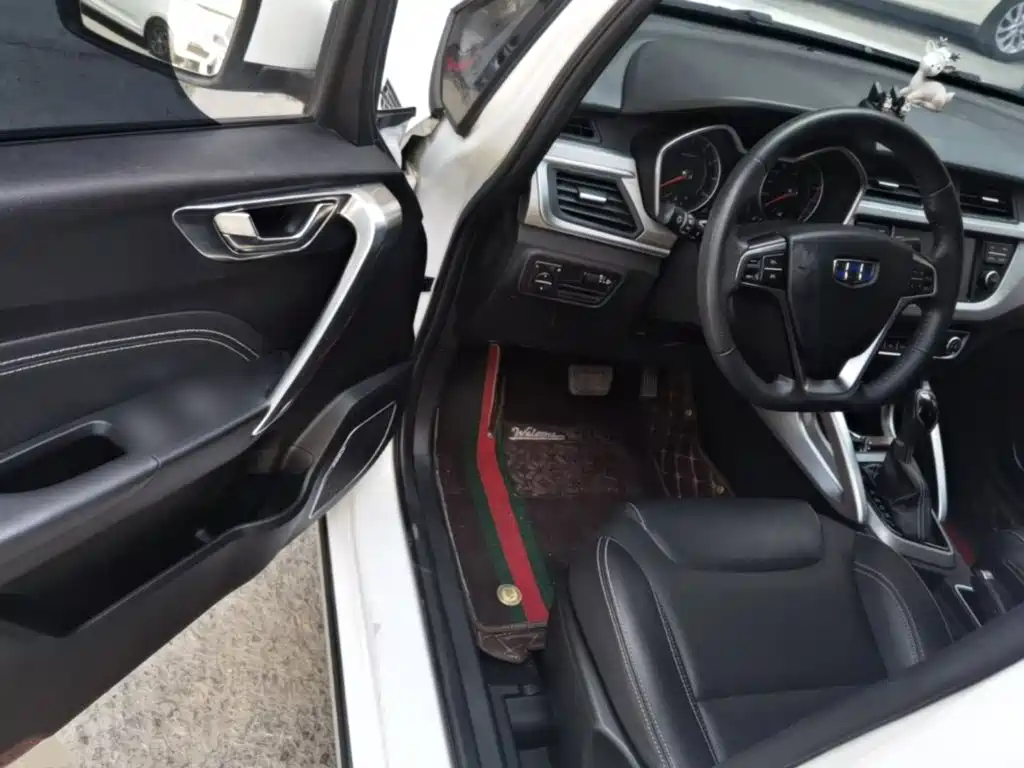 Geely Vision X3 — миниатюра 16