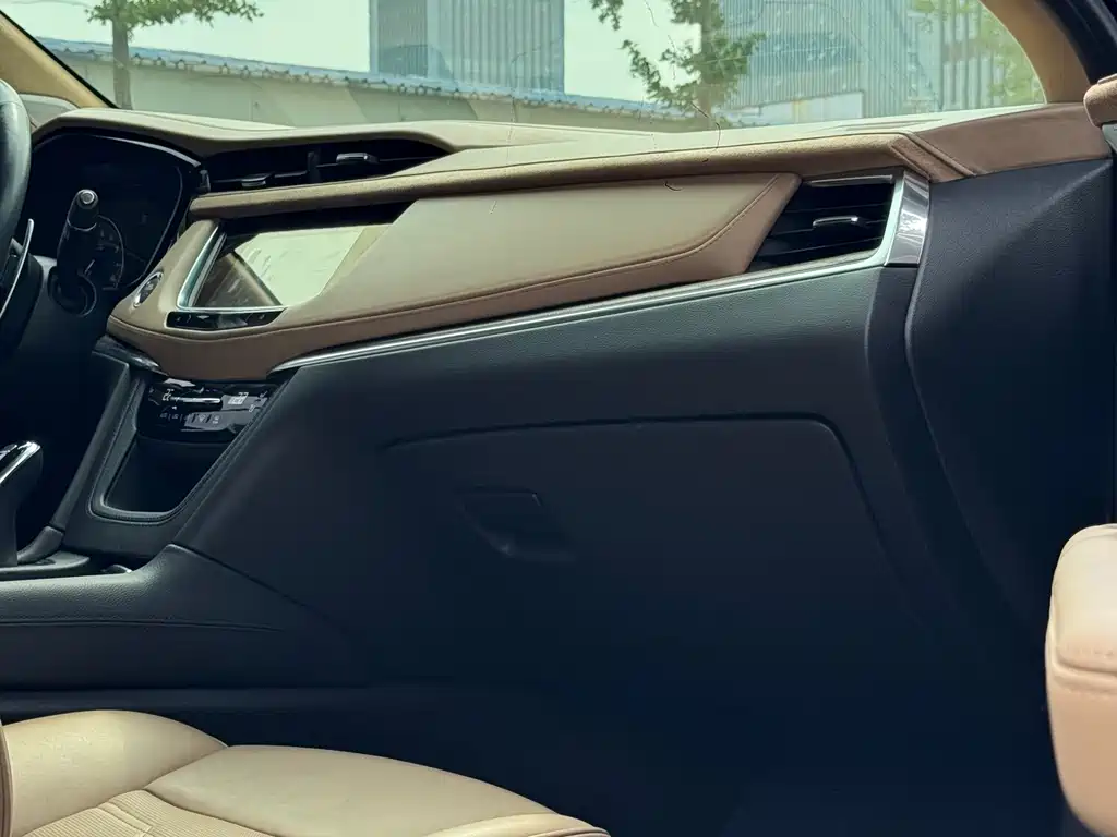 Cadillac XT5 2022 2.0T