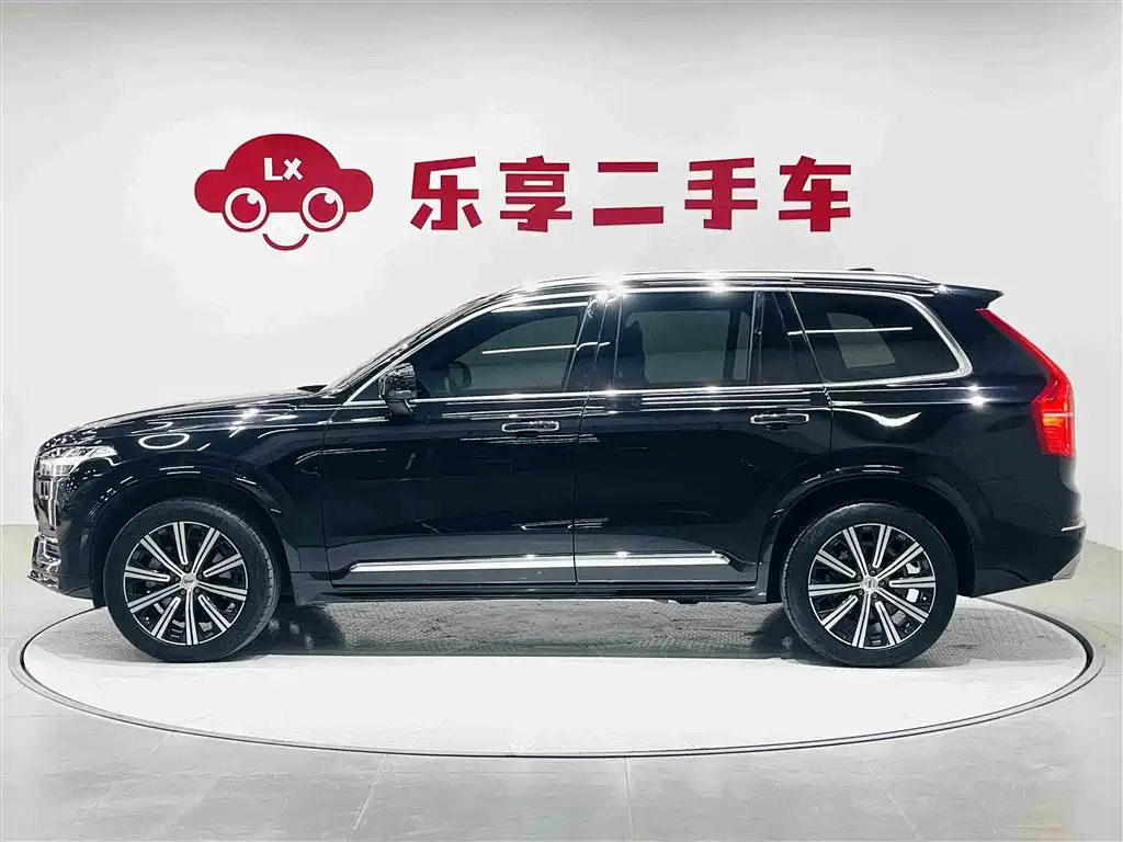 Volvo XC90 — миниатюра 8