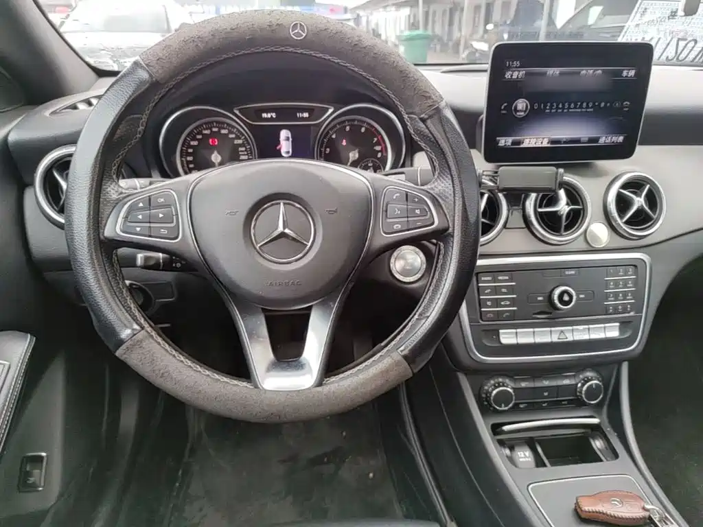 Mercedes-Benz CLA (Import) — миниатюра 11