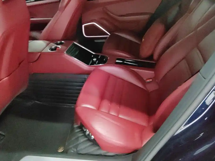 Porsche Panamera — миниатюра 11