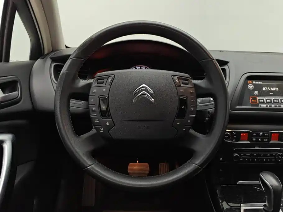 Citroen C5 — миниатюра 15