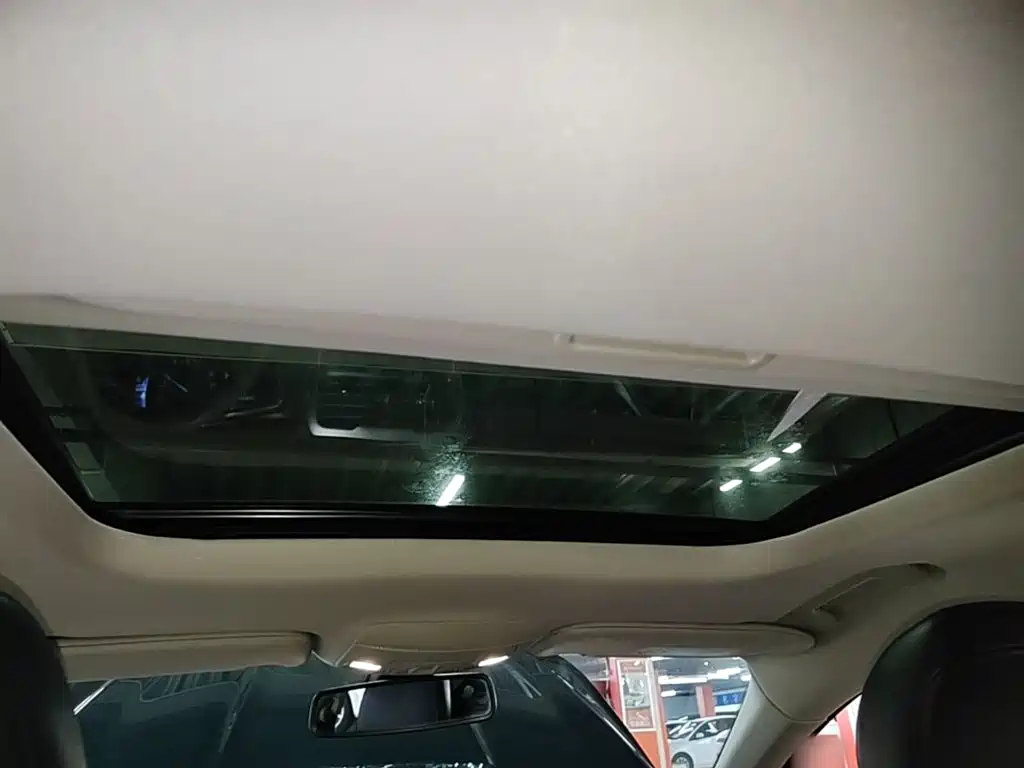 Ford Mondeo — миниатюра 18