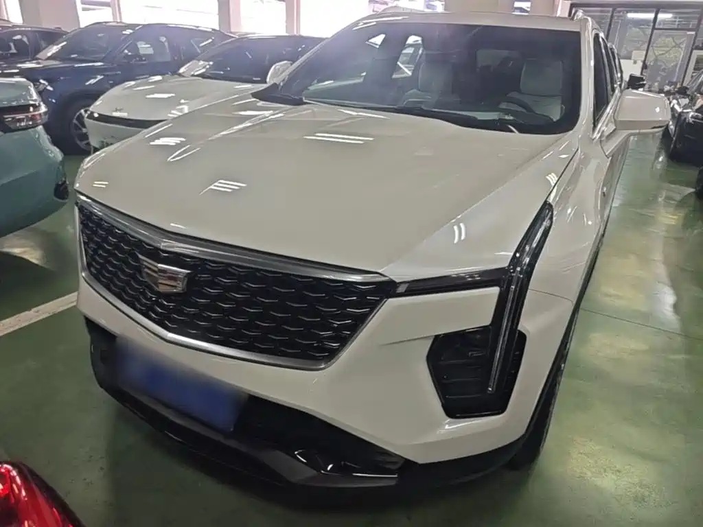 Cadillac XT4 — миниатюра 3