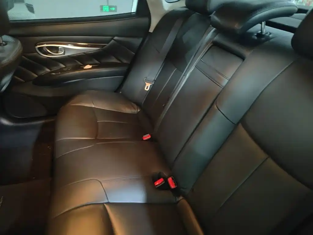 Infiniti Q70 — миниатюра 17