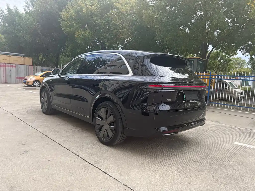 Li Auto Li L8 — миниатюра 8