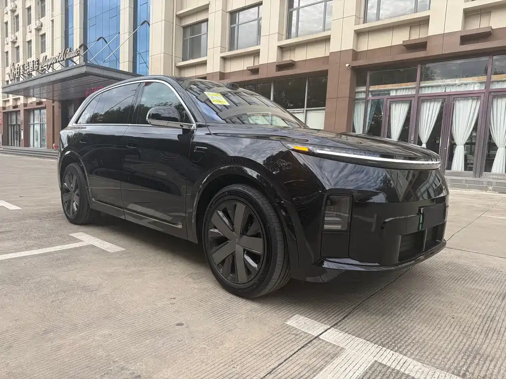 Li Auto Li L8 — миниатюра 3