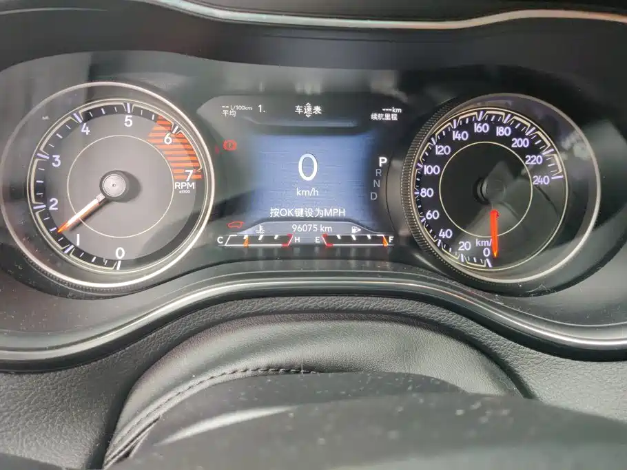 Jeep Cherokee — миниатюра 14