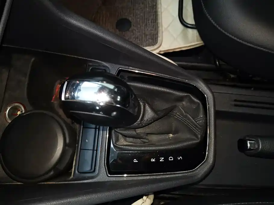 Volkswagen Jetta — миниатюра 16