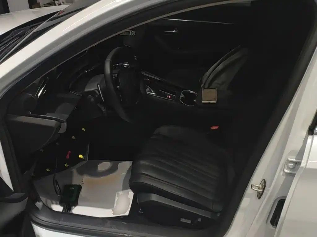 Peugeot 508 — миниатюра 15