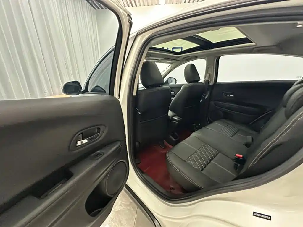 Honda Vezel — миниатюра 13