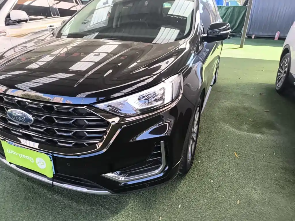 Ford Edge — миниатюра 24