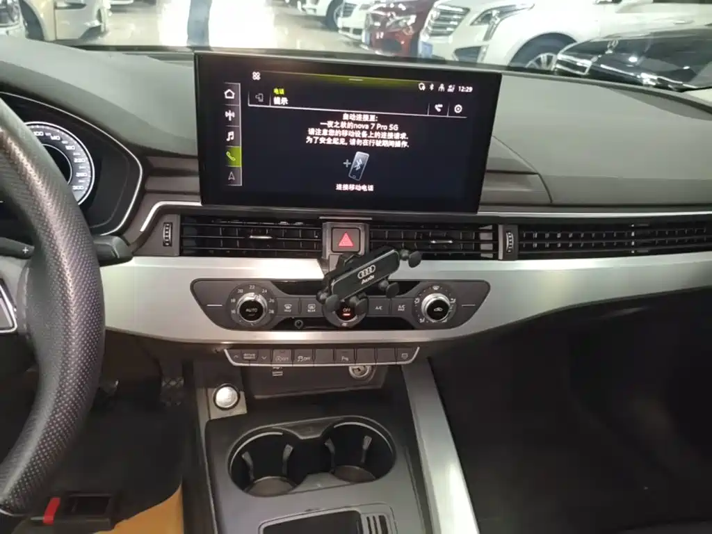 Audi A4L — миниатюра 13