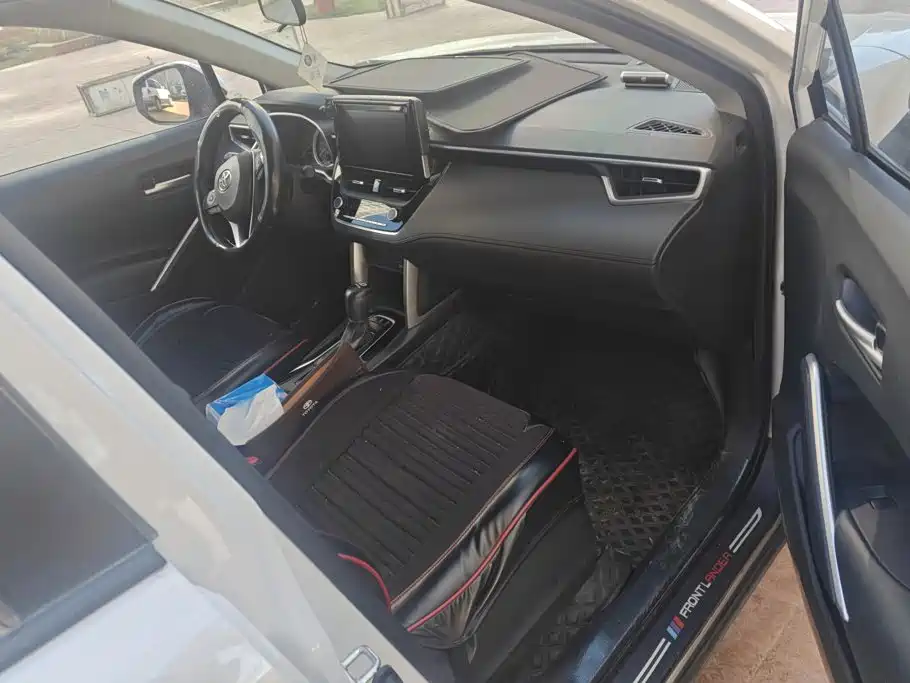 Toyota Frontlander — миниатюра 8