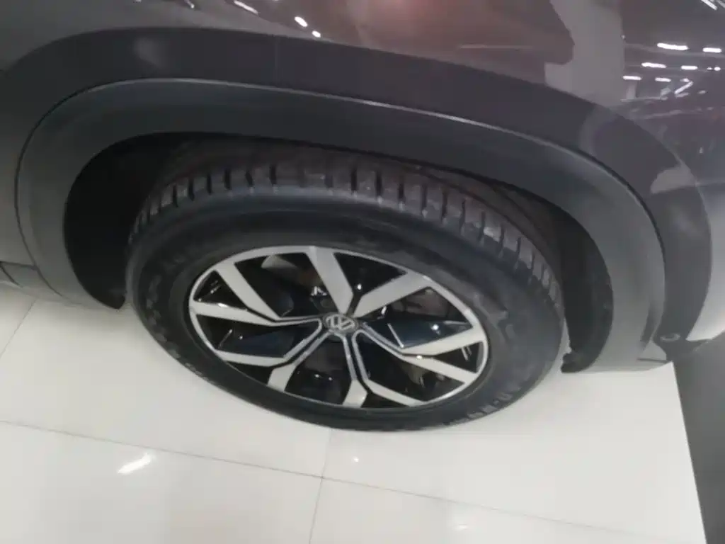 Volkswagen Teramont — миниатюра 23
