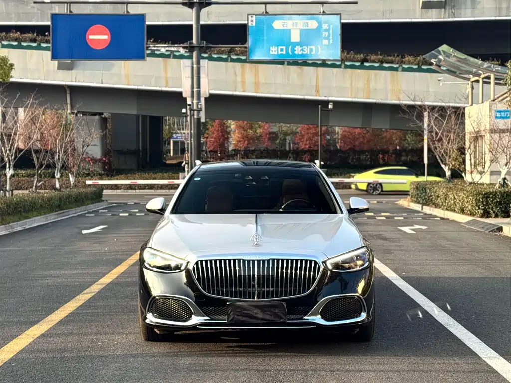 Mercedes-Benz Maybach S-Class