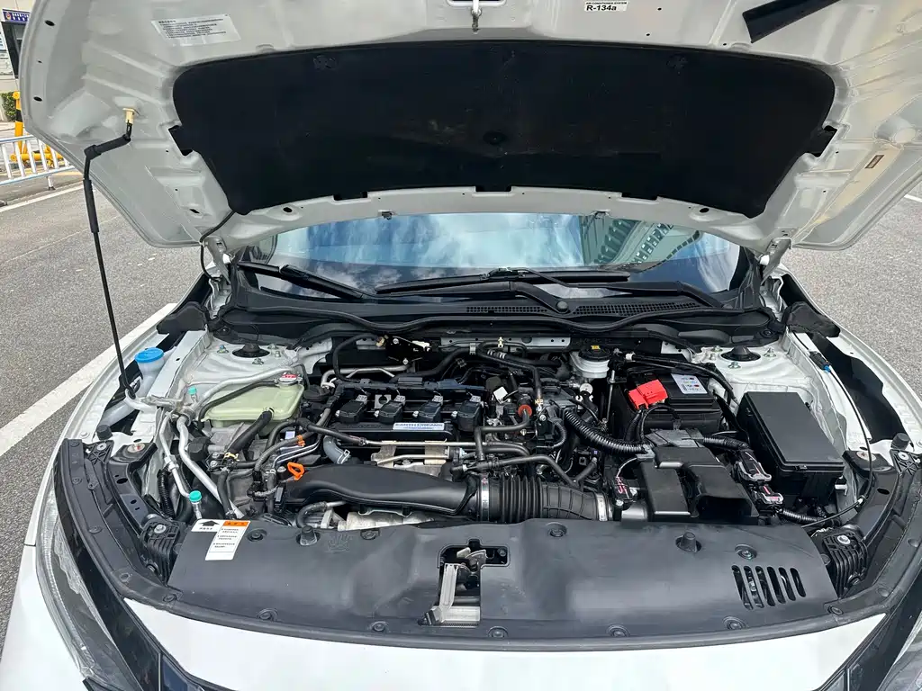 Honda Civic — миниатюра 10