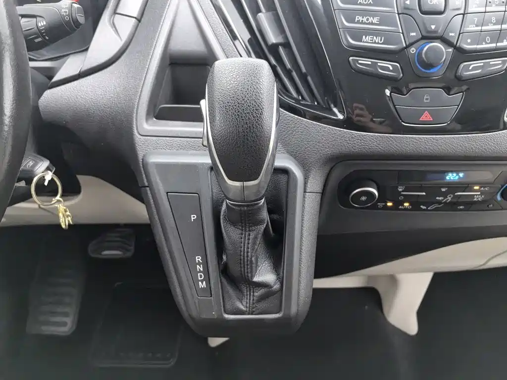 Ford Tourneo — миниатюра 13