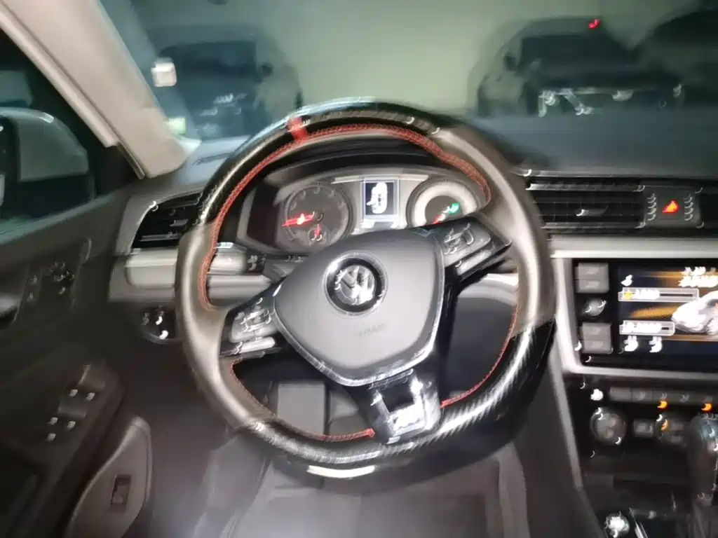 Volkswagen Lamando — миниатюра 15