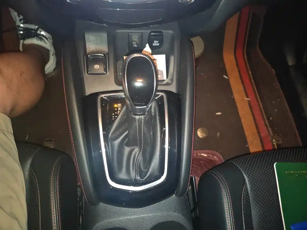 Nissan Qashqai — миниатюра 10