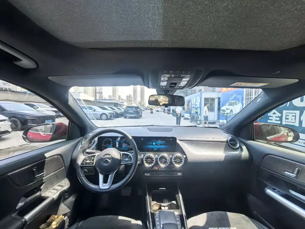 Mercedes-Benz GLA — миниатюра 4