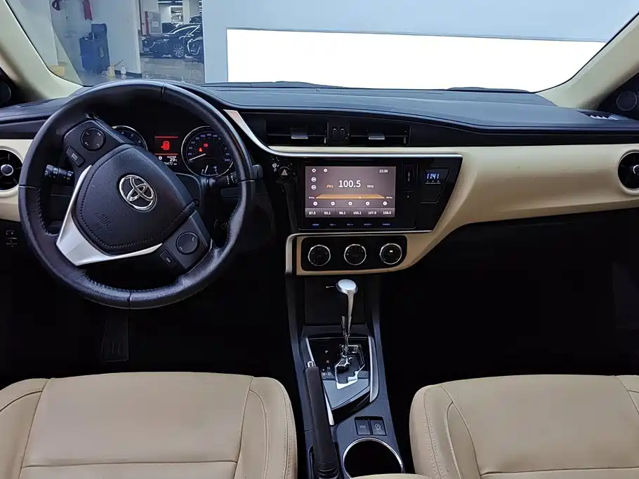 Toyota Corolla — миниатюра 12